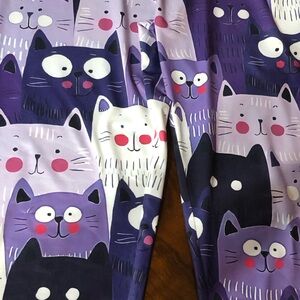 Ladies Purple Cat Print Leggings